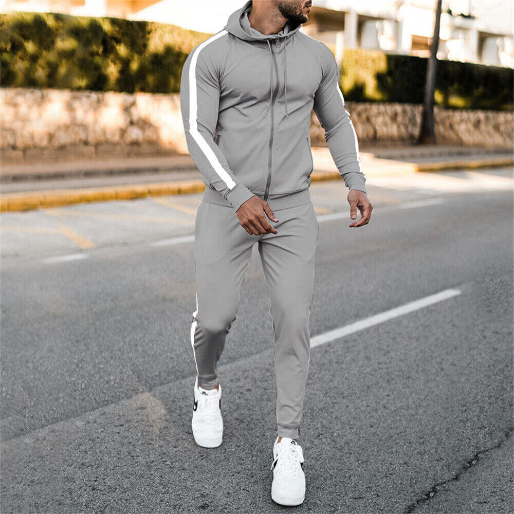“Tracksuit Trends: What’s Hot in Casual Fashion”